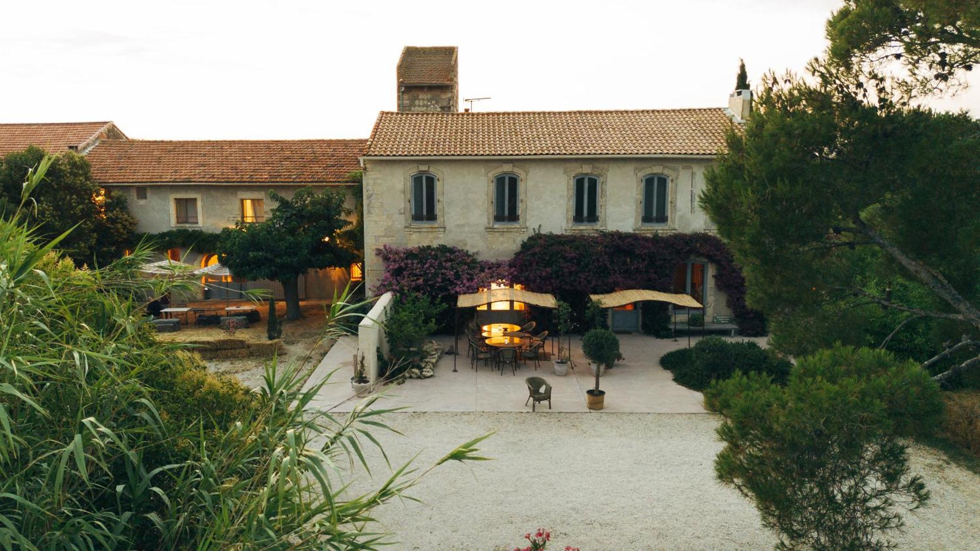 Maison Tara Verte Au Mas Montredon Arles Exterior foto
